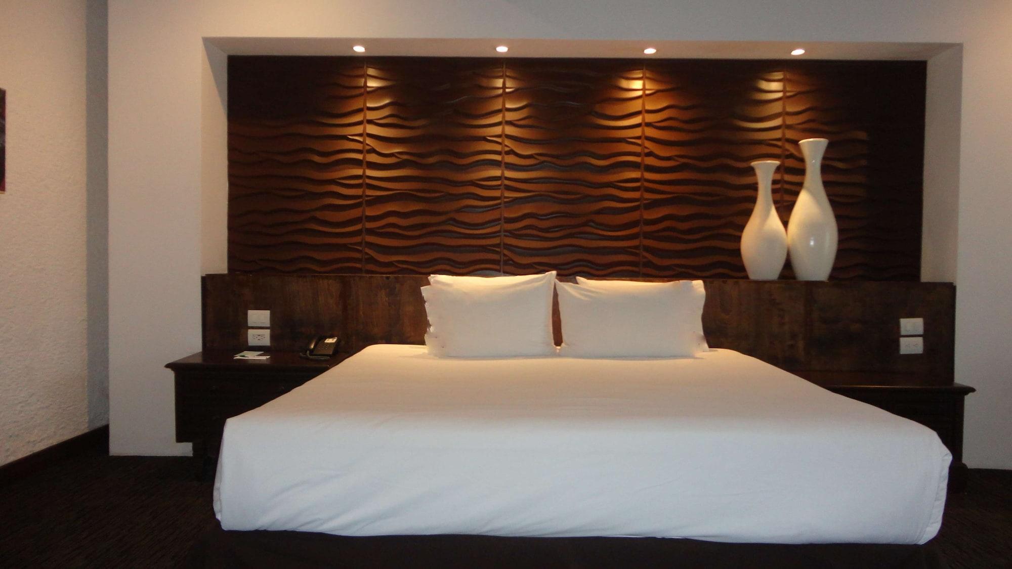 Radisson Tapatio Guadalajara 4*
