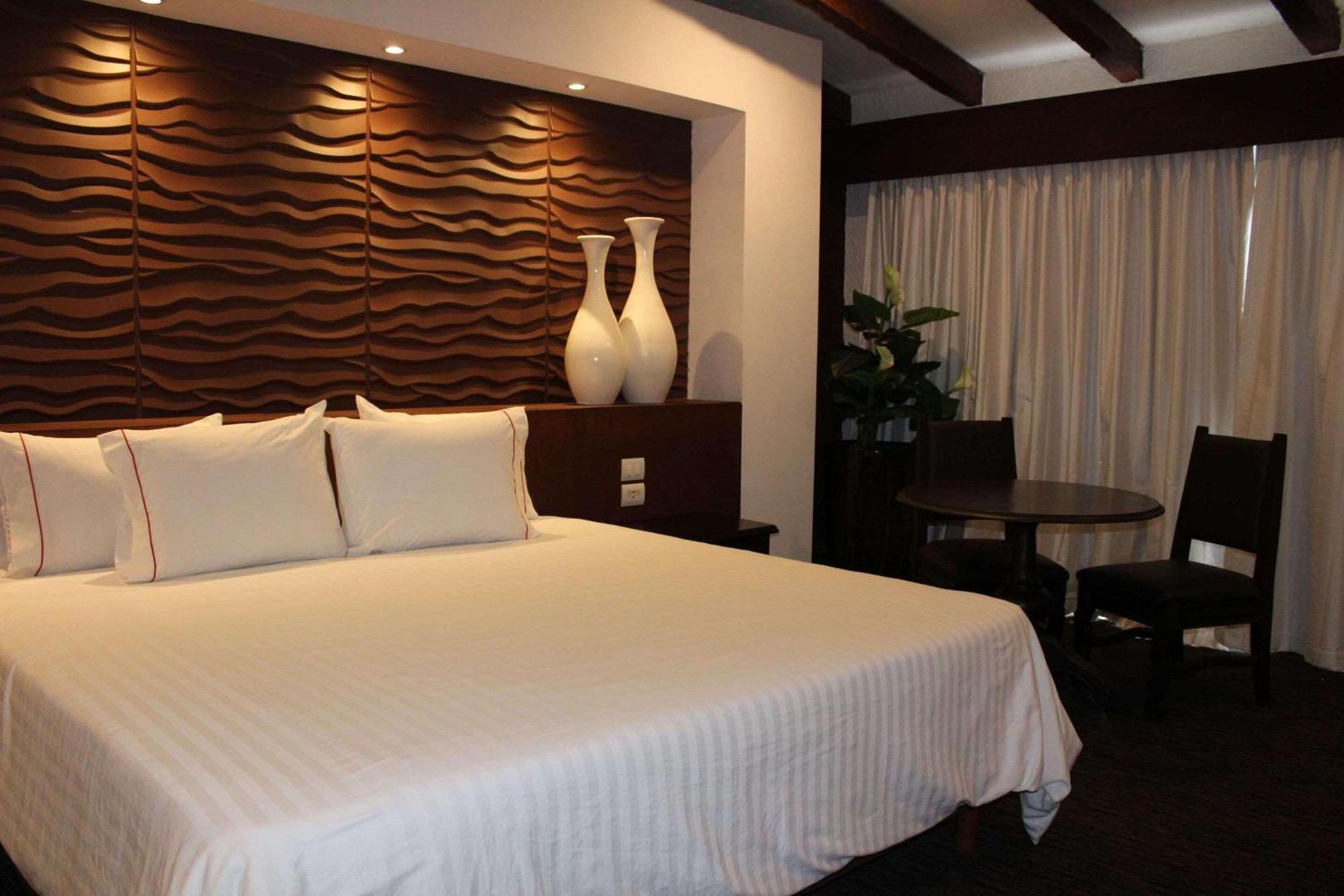 Radisson Tapatio Guadalajara Hotel 4*
